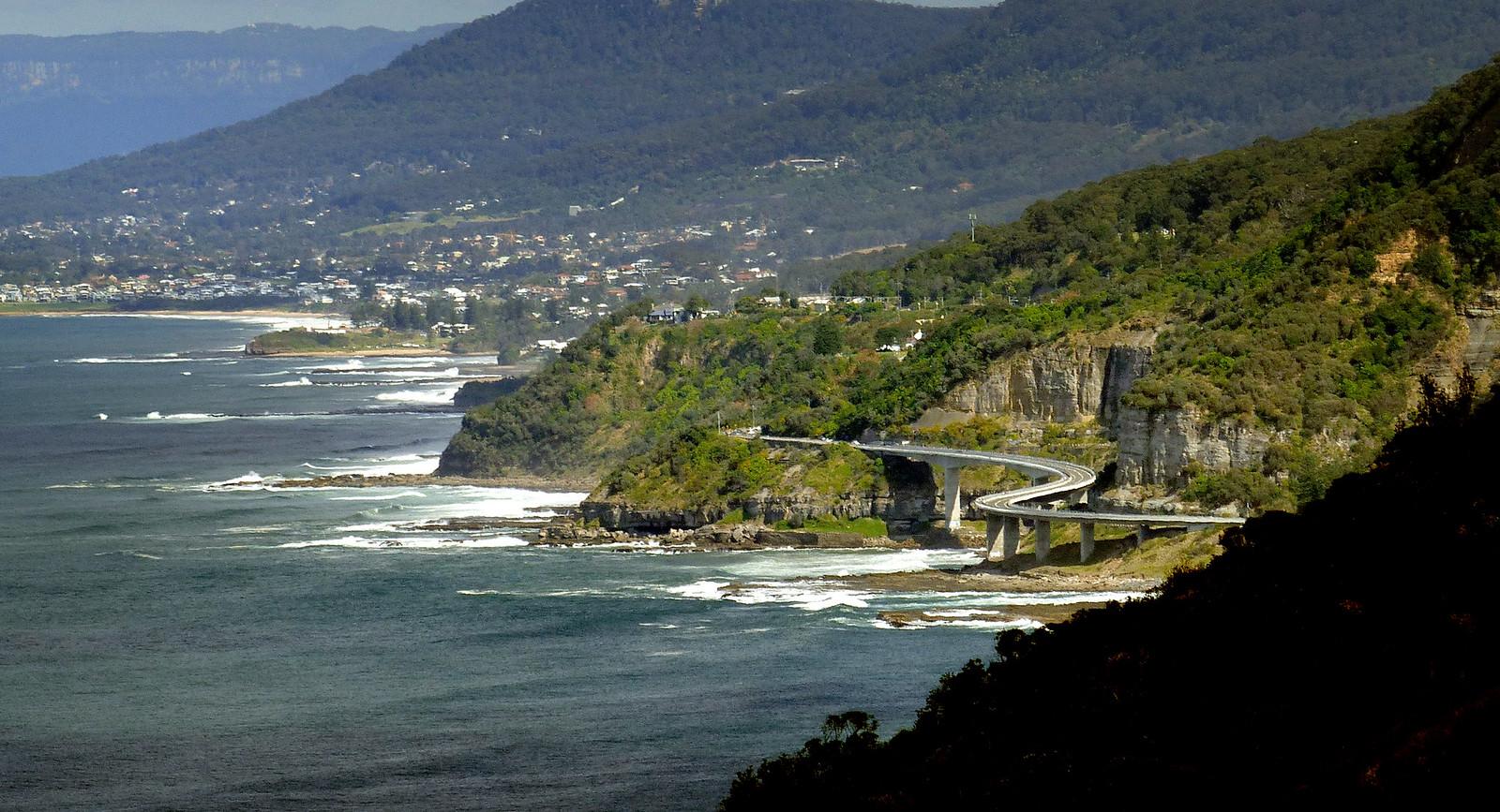 Wollongong's Top 5 Suburbs for Families, Professionals, Retirees 2026