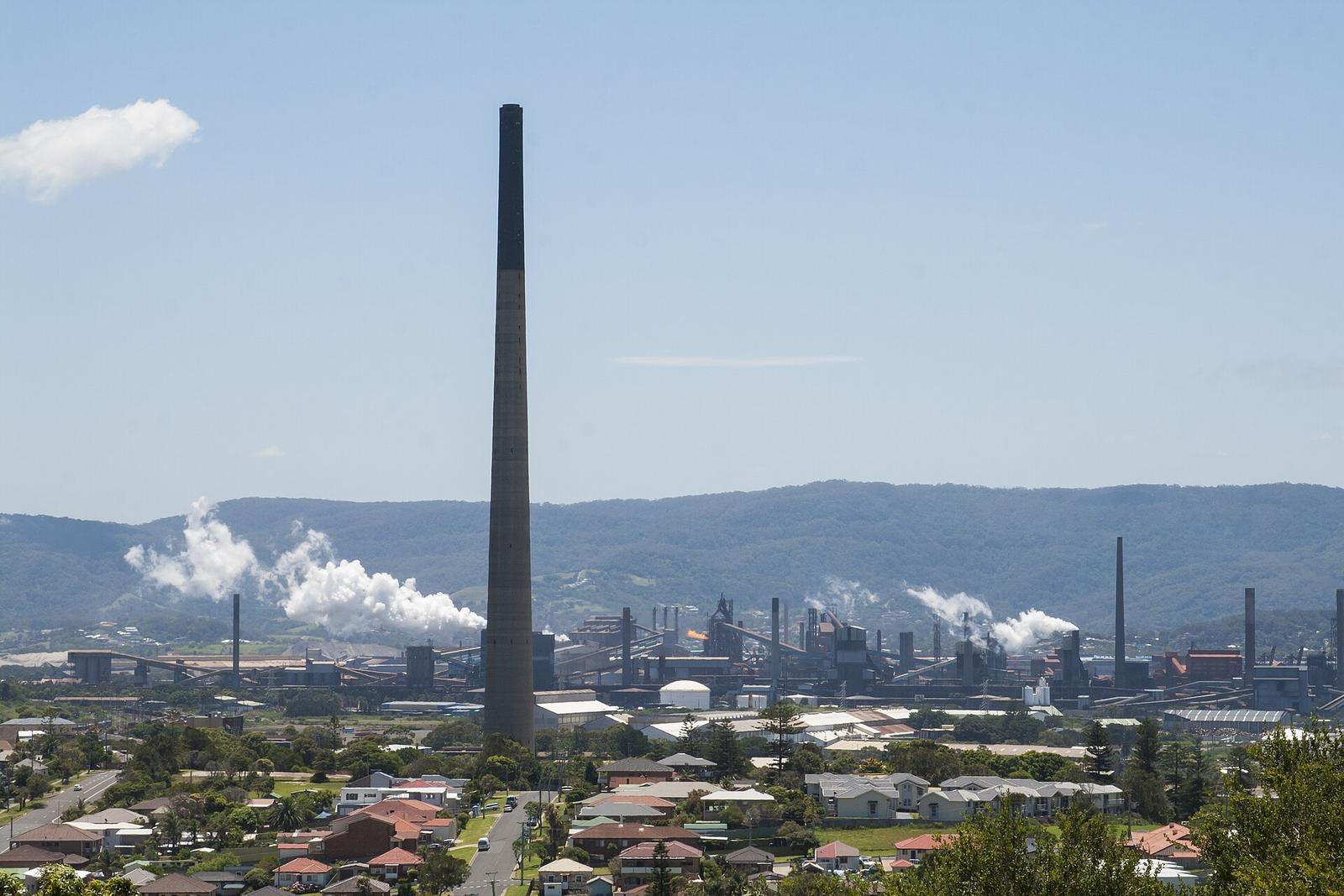 Port Kembla Residents Debate Jobs Versus Infrastructure Strain in Energy Expansion